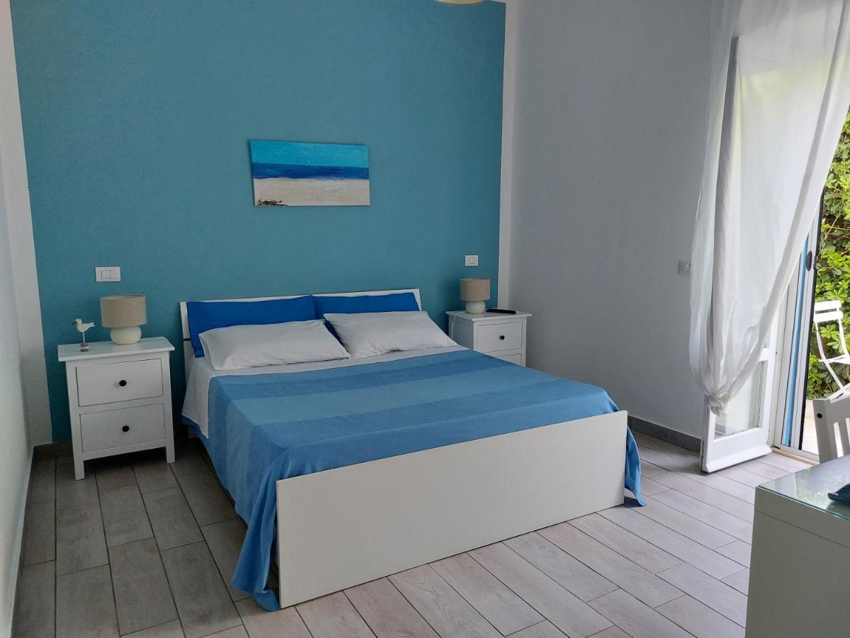 B&B Il Gabbiano Читтаделла-дель-Капо Экстерьер фото